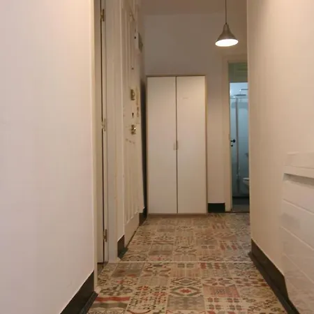 Διαμέρισμα En Rua Alta, Apartamento Para Siete Personas *