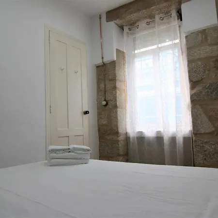 En Rua Alta, Apartamento Para Siete Personas * Βίγκο